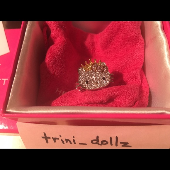 HELLO KITTY Sanrio NWT Diamonique Princess Eternity Ring Size 7 💖 - Picture 3 of 9